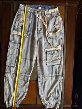 lol large pockets lace ligh washed denim oversized cinched ankle elastic waist